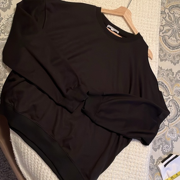 Monique Cut Out Sweatshirt, Black size L - Picture 4 of 5